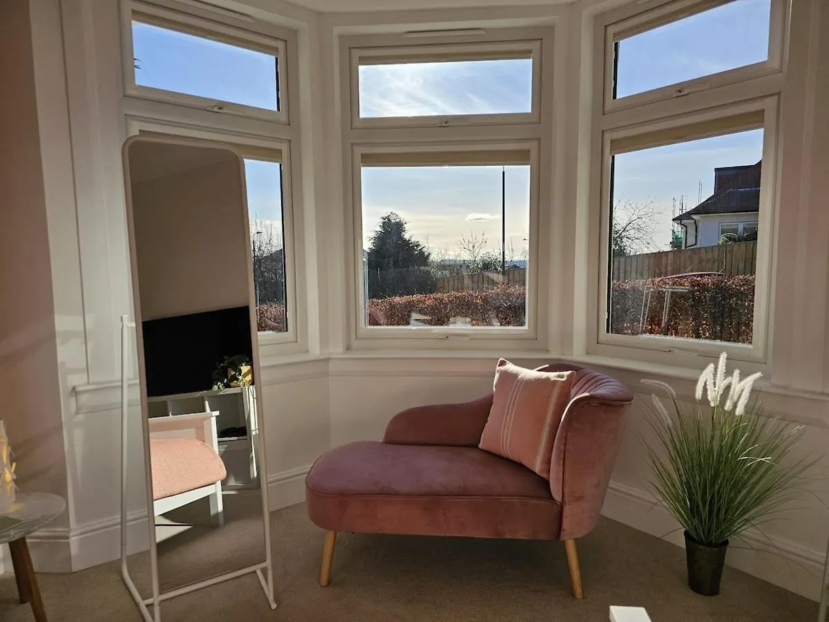 Holiday home Kaimes Bright Garden Getaway Villa Edinburgh